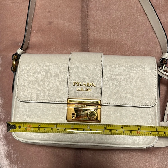 Beautiful Authentic Prada Purse - Saffiano Bianco - Picture 2 of 12